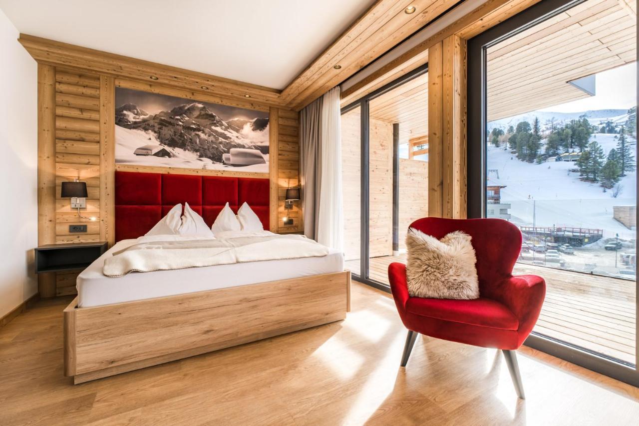 Alpin Peaks Hotell Turracher Hohe Exteriör bild